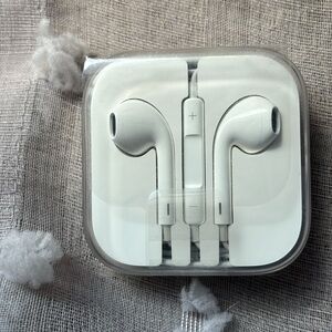 Apple iPhone Wired Ear Pods Earphones Earbuds 3.5mm Jack Genuine OEM